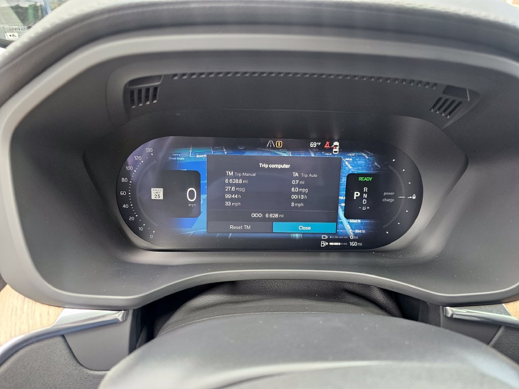 Certified 2026 Volvo XC60 T8 Ultra AWD/4WD image 17