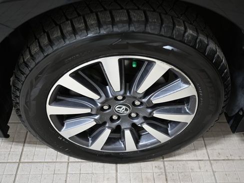 Used 2018 Toyota Sienna XLE Premium image 21