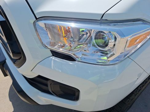 Used 2023 Toyota Tacoma SR AWD/4WD image 10