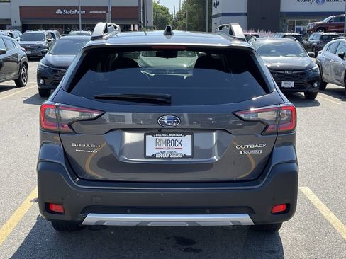 Used 2024 Subaru Outback Touring AWD/4WD image 6