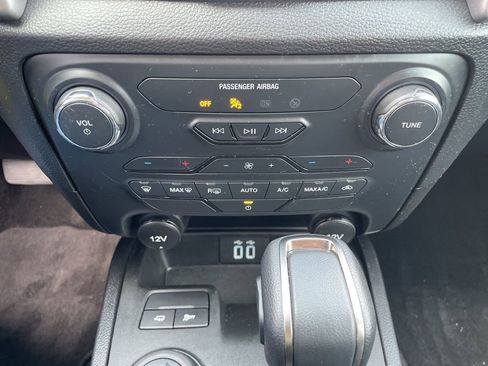 Used 2023 Ford Ranger XLT w/ Equipment Group 301A Mid AWD/4WD image 22