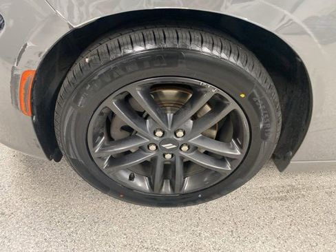 Used 2019 Dodge Charger SXT w/ Driver Confidence Group image 11