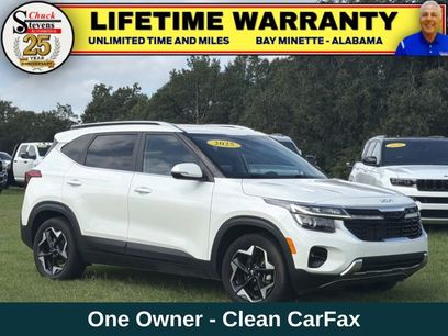 Used 2025 Kia Seltos EX