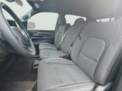 Used 2025 RAM 1500 Big Horn AWD/4WD image 10