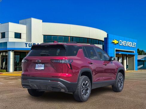 New 2026 Chevrolet Equinox ACTIV w/ Convenience Package III FWD image 7