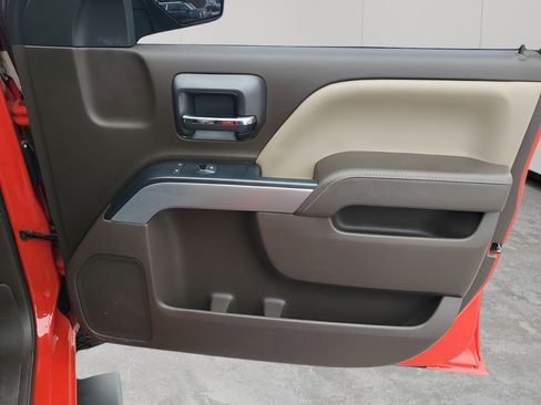 Used 2018 Chevrolet Silverado 1500 LT w/ All Star Edition image 13