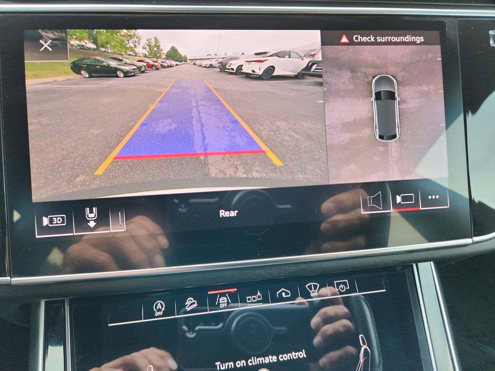 Used 2019 Audi Q8 Prestige AWD/4WD image 27