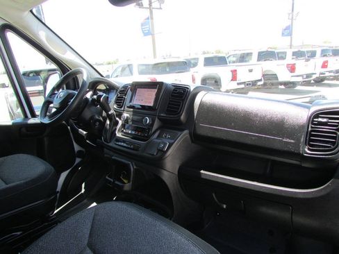 Used 2023 RAM ProMaster 2500 FWD image 14