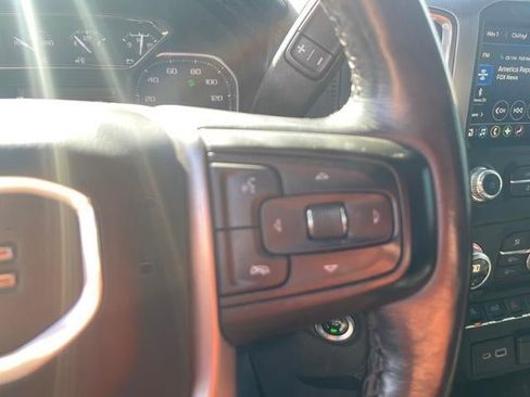 Used 2021 GMC Sierra 1500 Elevation w/ Preferred Package image 11
