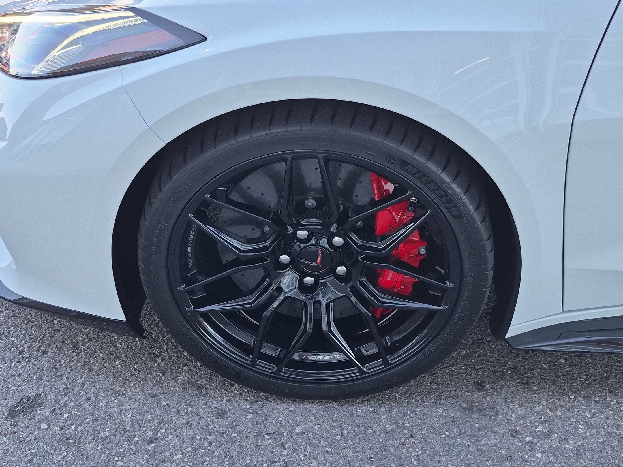 Used 2026 Chevrolet Corvette Z06 RWD image 11