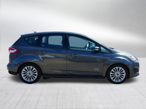 Used 2017 Ford C-MAX Energi SE w/ Equipment Group 401A FWD image 8
