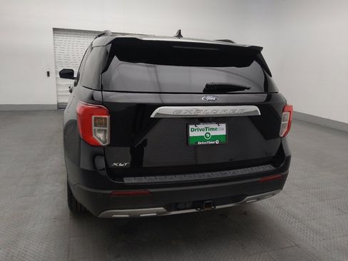 Used 2021 Ford Explorer XLT w/ Equipment Group 202A image 6