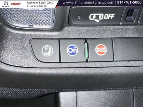 Used 2024 Chevrolet Equinox RS w/ LPO, Floor Liner Package image 37