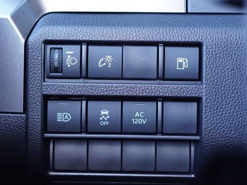 Certified 2025 Toyota 4Runner TRD Off-Road image 23