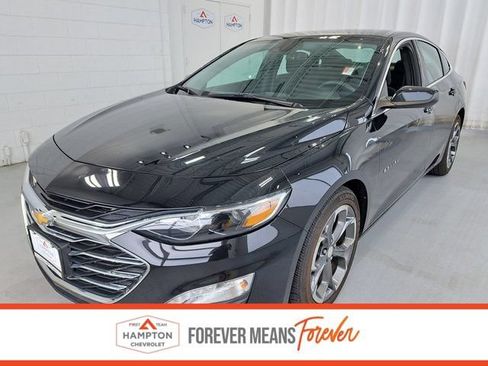 Used 2023 Chevrolet Malibu LT FWD image 1