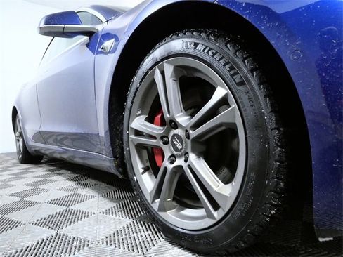 Used 2018 Tesla Model 3 Long Range image 2