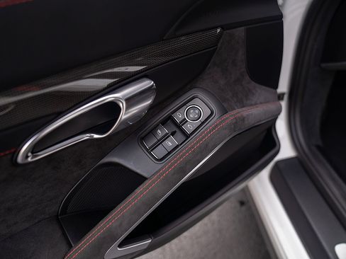 Certified 2015 Porsche 911 GT3 RWD image 16