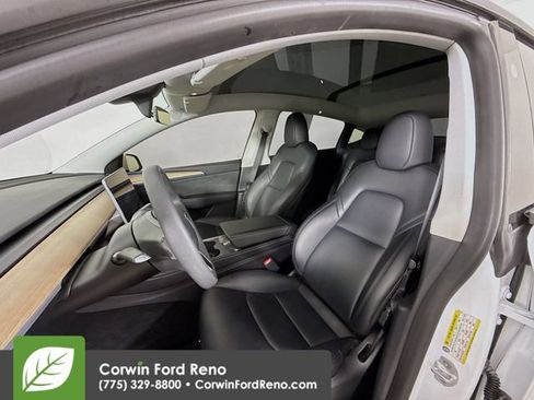 Used 2024 Tesla Model Y Long Range AWD/4WD image 20