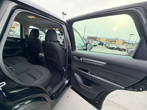 Used 2017 MAZDA CX-5 Sport image 26