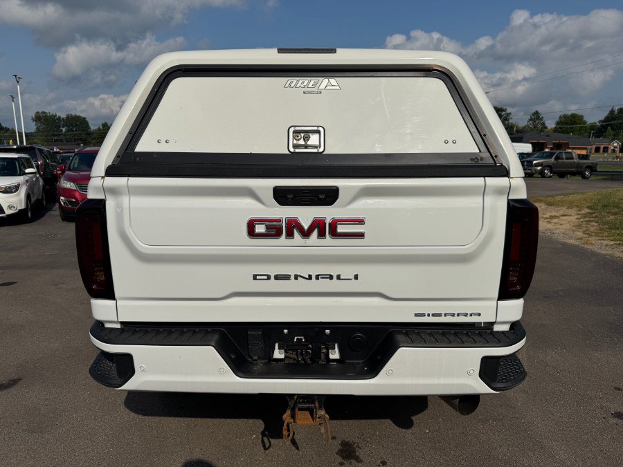 Used 2022 GMC Sierra 3500 Denali w/ Denali Ultimate Package AWD/4WD image 4