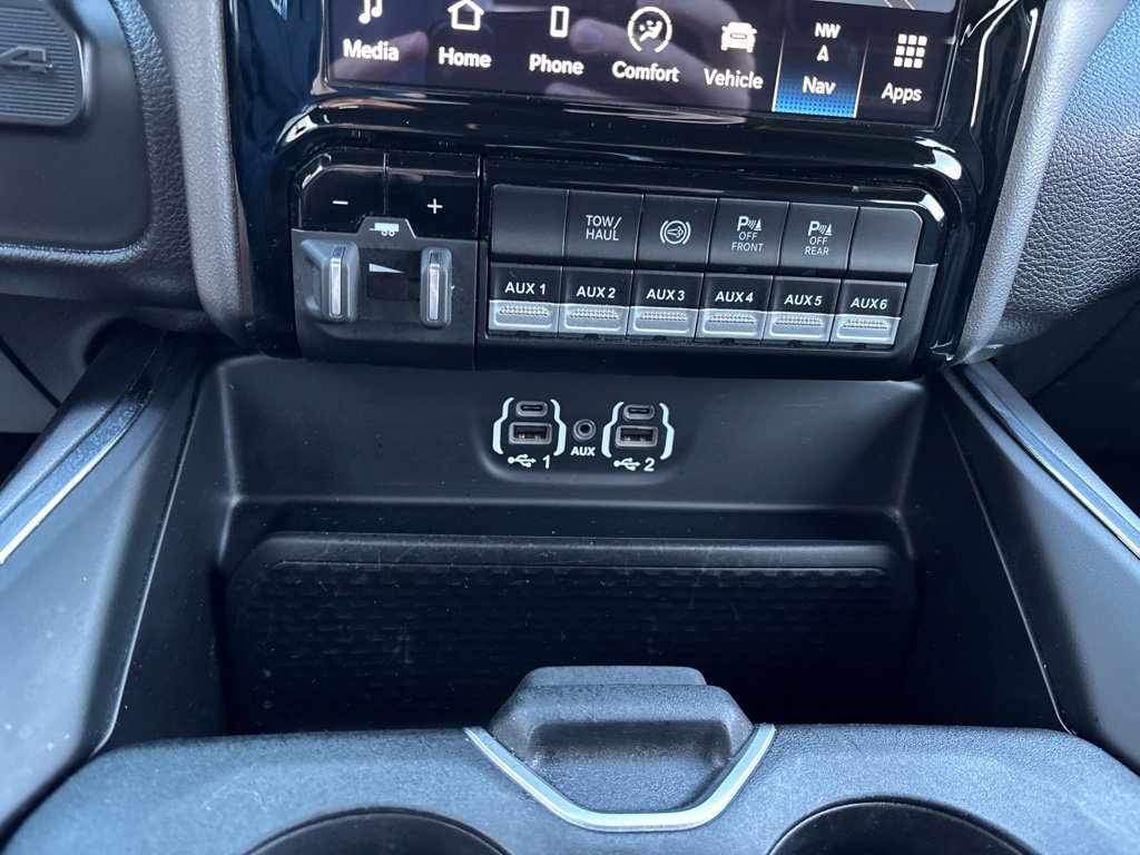Used 2022 RAM 2500 Laramie AWD/4WD image 47