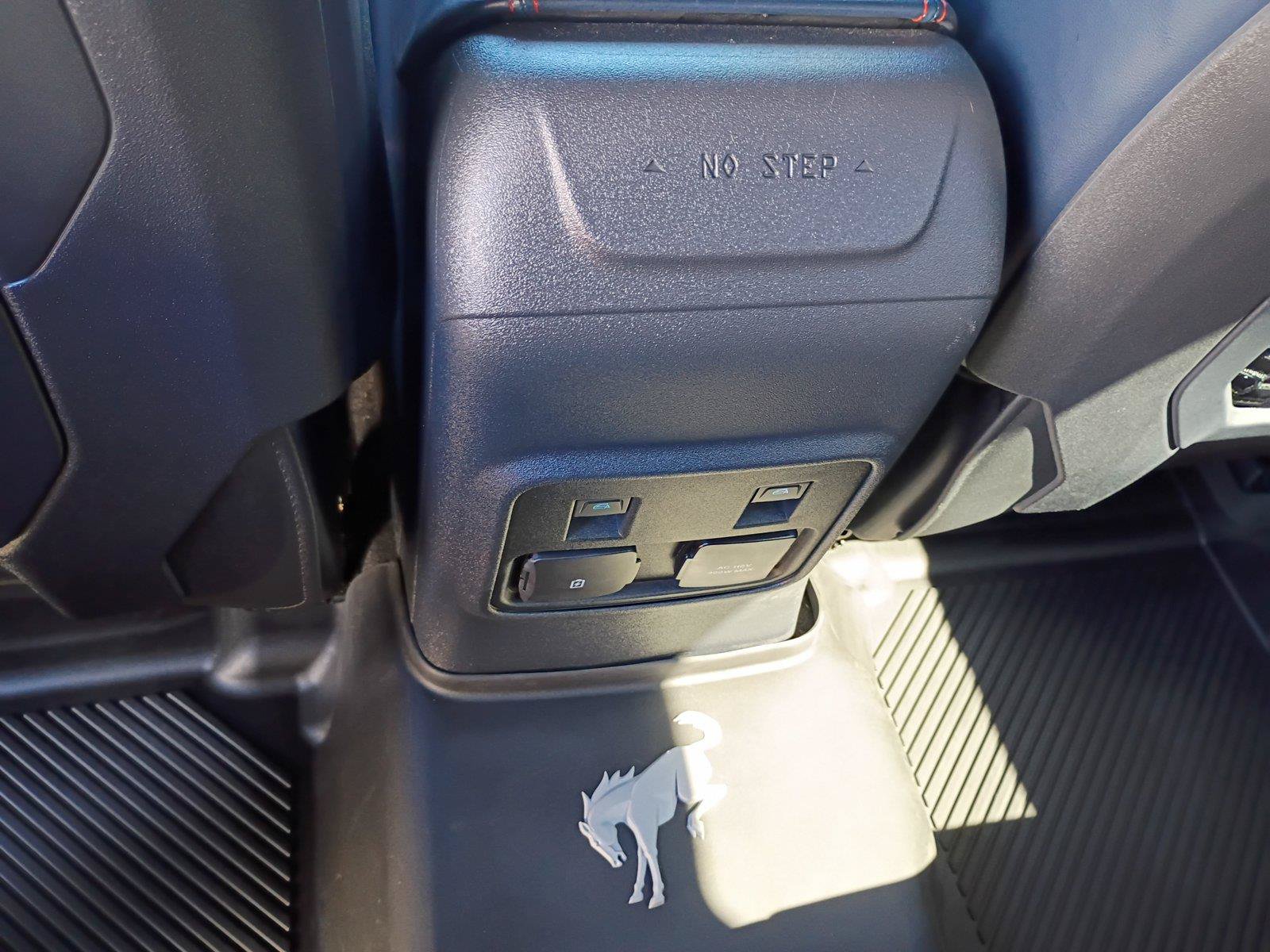 Used 2023 Ford Bronco Raptor AWD/4WD image 18