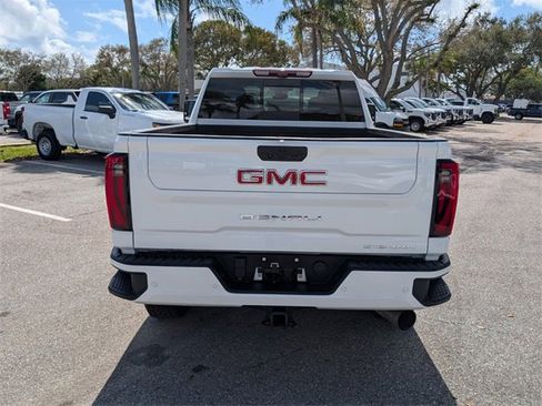 Used 2024 GMC Sierra 2500 Denali w/ Denali Reserve Package image 6