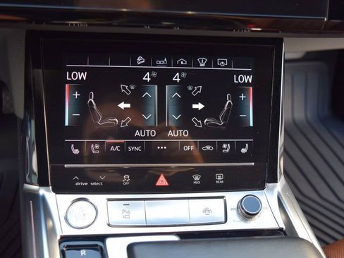 Used 2019 Audi e-tron Prestige w/ Prestige Package AWD/4WD image 56