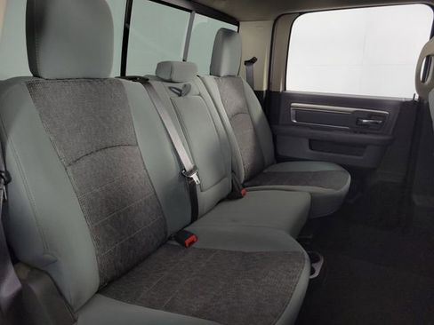 Used 2019 RAM 1500 Big Horn image 15