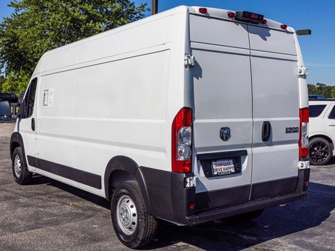 Used 2023 RAM ProMaster 2500 FWD image 16