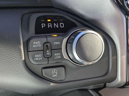 New 2026 RAM 1500 4x4 Crew Cab image 21