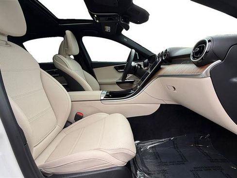 Used 2024 Mercedes-Benz C 300 Sedan image 17