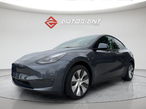 Used 2023 Tesla Model Y Long Range AWD/4WD image 14