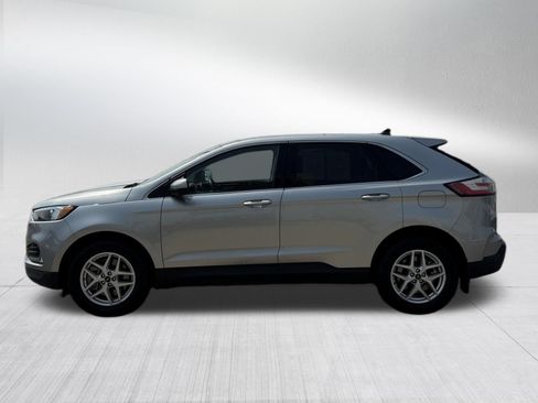 Certified 2024 Ford Edge SEL w/ Convenience Package AWD/4WD image 4
