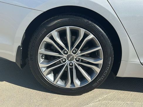 Used 2016 Hyundai Genesis 3.8 w/ Option Group 02 image 17