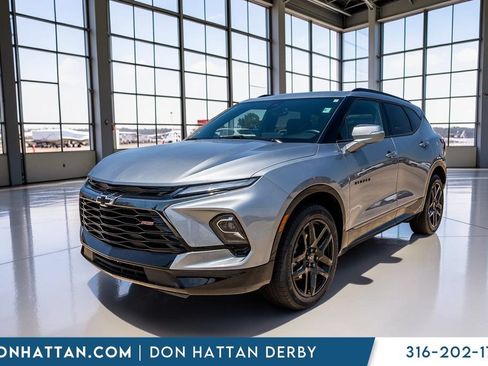 Used 2023 Chevrolet Blazer RS w/ LPO, Floor Liner Package FWD image 29