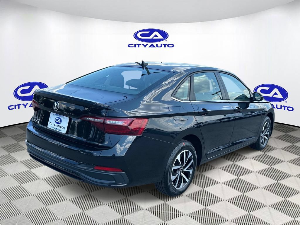 Used 2024 Volkswagen Jetta S FWD image 3