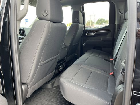 New 2026 GMC Sierra 1500 Elevation image 10