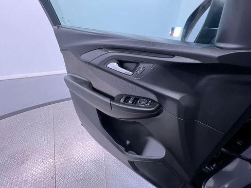 Used 2021 Chevrolet TrailBlazer LS FWD image 31