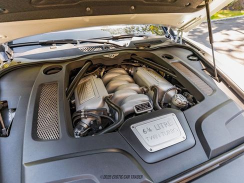 Used 2019 Bentley Mulsanne Speed image 15