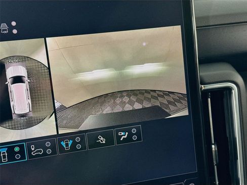 New 2026 GMC Yukon Denali w/ Advanced Technology Package AWD/4WD image 8