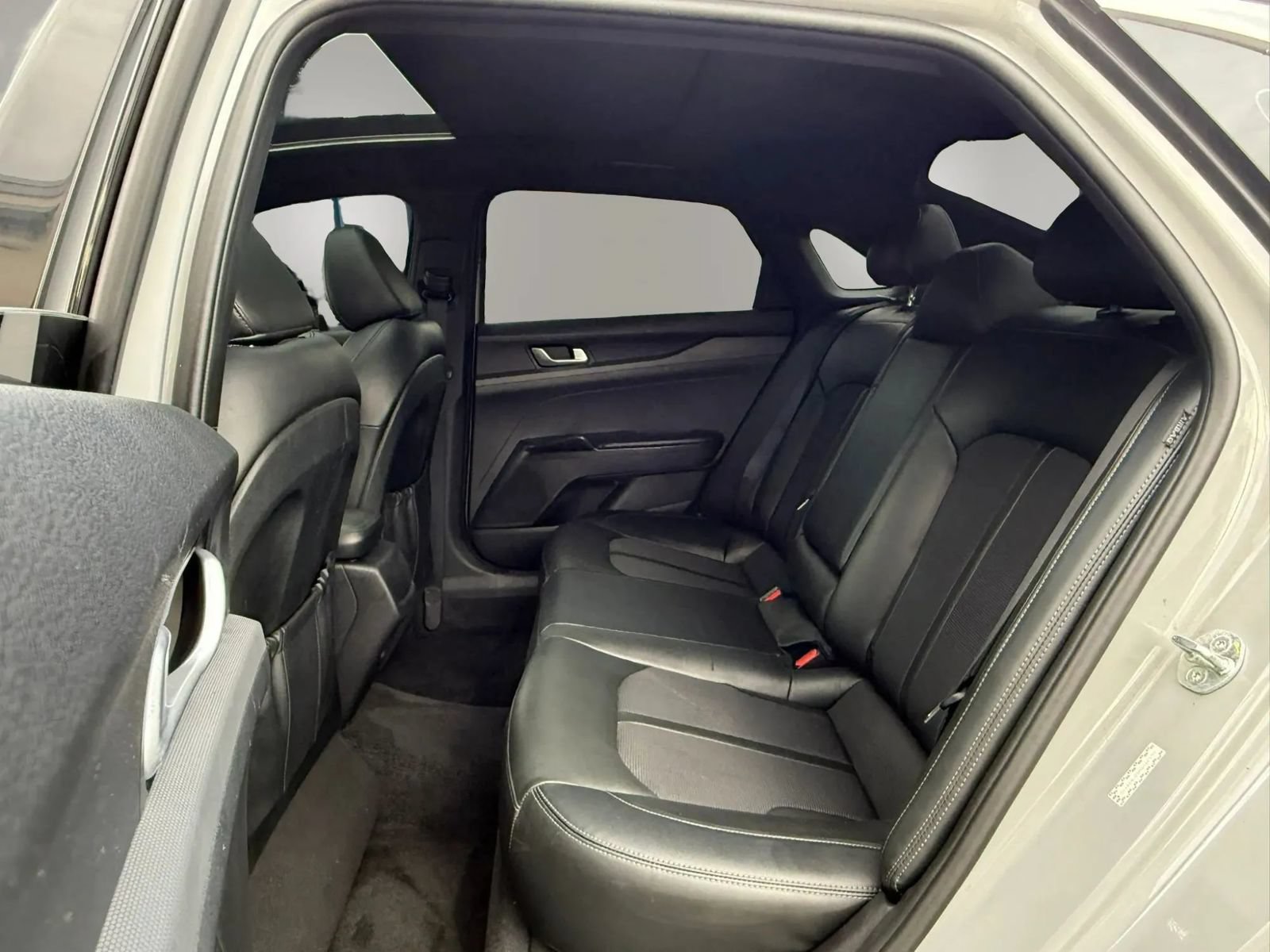 Used 2021 Kia K5 GT-Line w/ GT-Line FWD Premium Package image 22
