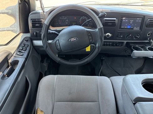 Used 2006 Ford F250 4x4 Crew Cab Super Duty image 22