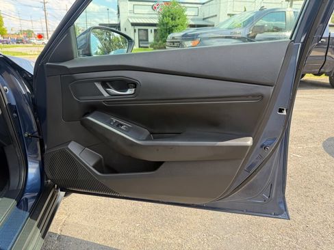 Used 2023 Honda Accord EX image 24