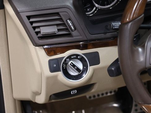 Used 2012 Mercedes-Benz E 350 Cabriolet w/ Premium 2 Pkg image 58