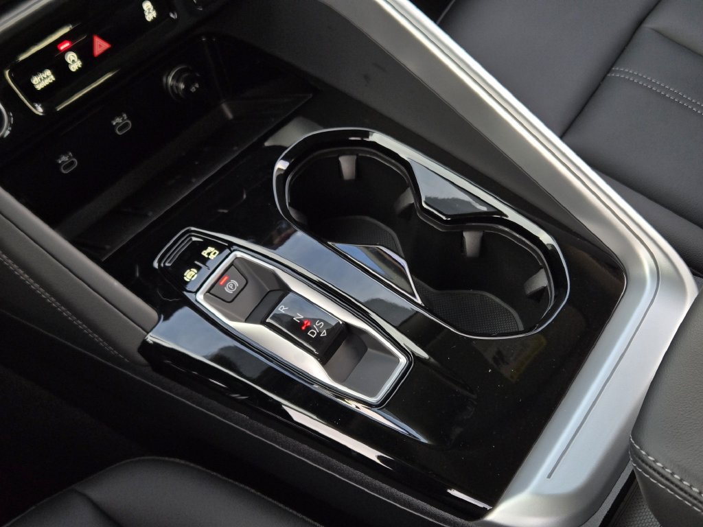 Used 2025 Audi Q5 Premium Plus AWD/4WD image 25