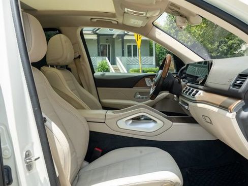 Used 2020 Mercedes-Benz GLS 450 4MATIC image 44