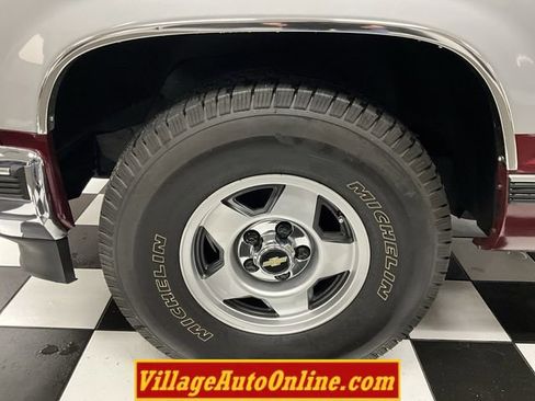 Used 1988 Chevrolet Silverado 1500 2WD Regular Cab image 10