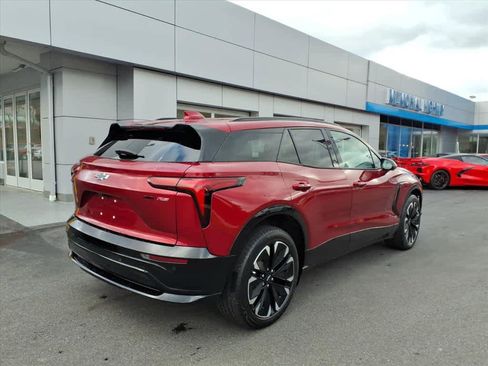 Used 2024 Chevrolet Blazer EV RS image 6