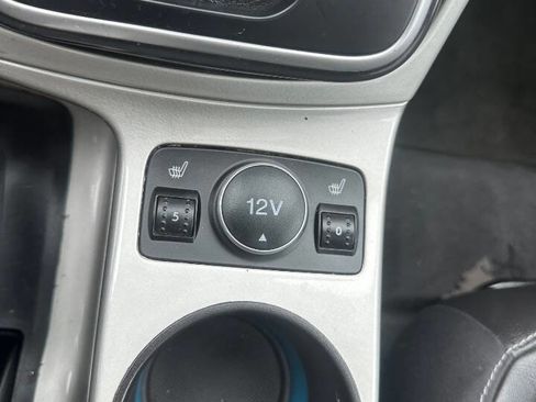 Used 2013 Ford Escape SEL FWD image 15